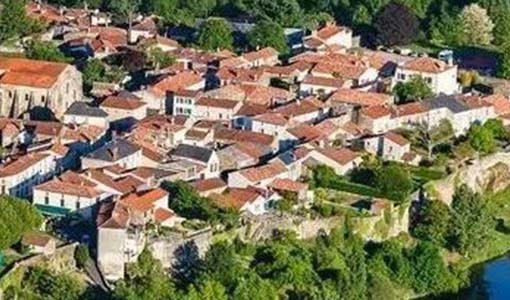 西城回乡建别墅为什么一定要选专业乡墅公司